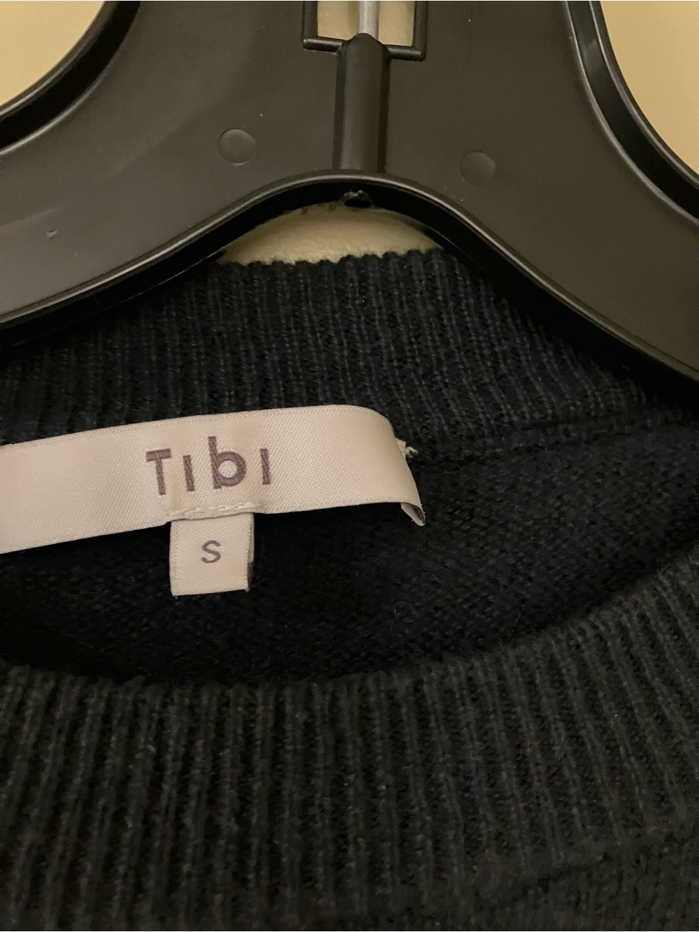 $625 Feather Weight Cashmere Cutout Sleeve Pullover In Dark Slate - Picture 6 of 10
